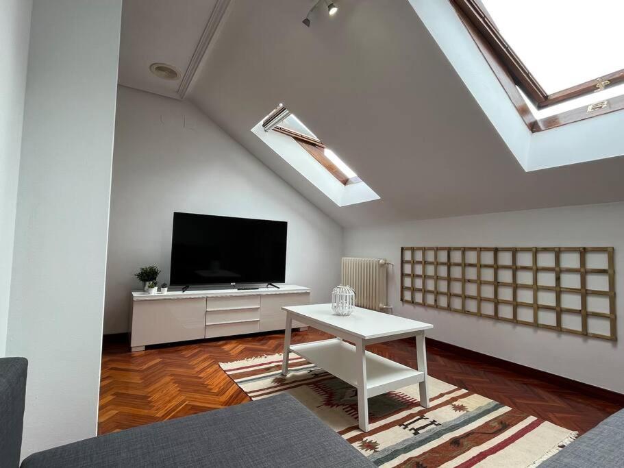 Apartamento El Fontan, Parking Gratuito Gijón Exterior foto